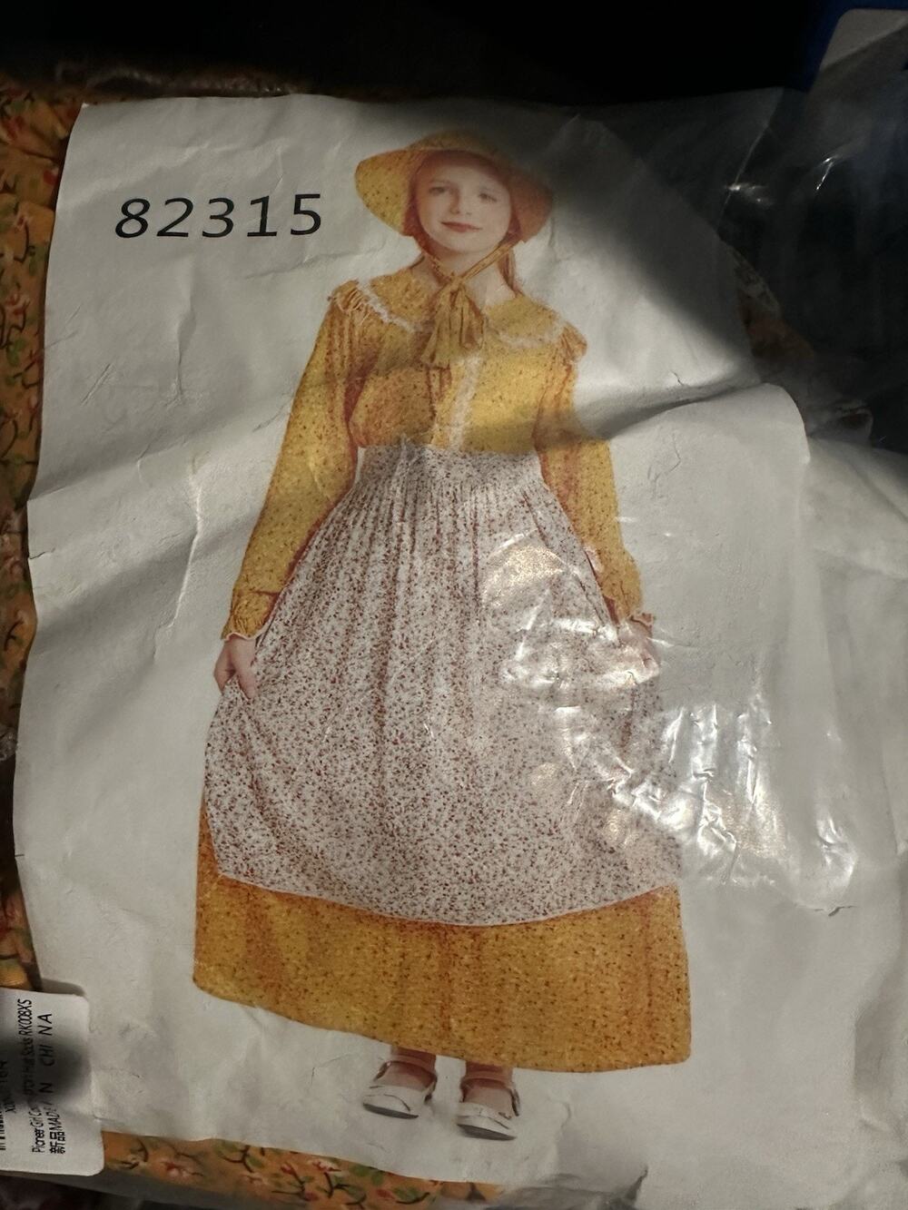 Pioneer Dress Costume Girl Sz XS Calico Yellow Bonnet Apron Prairie Colonial